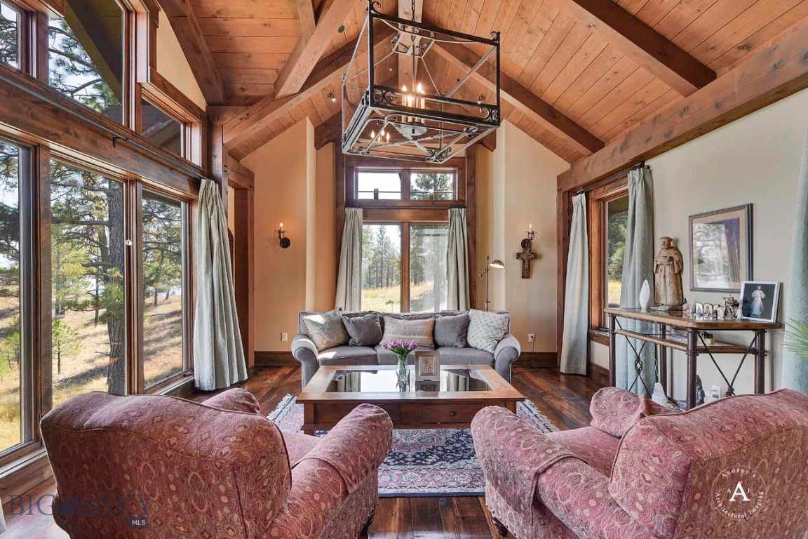 Helena, Montana 59602, United States, 10 Bedrooms Bedrooms, ,8 BathroomsBathrooms,Residential,Pending,61716