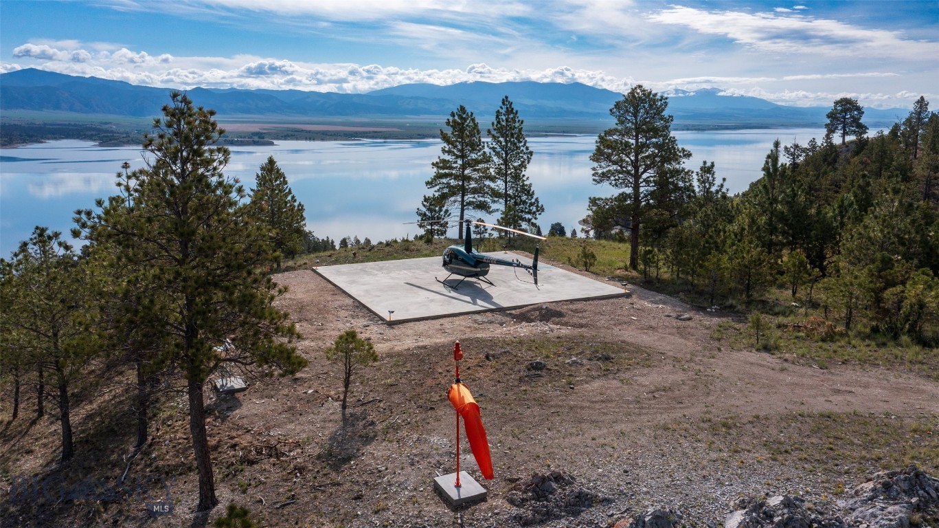 Helena, Montana 59602, United States, 10 Bedrooms Bedrooms, ,8 BathroomsBathrooms,Residential,Pending,61716