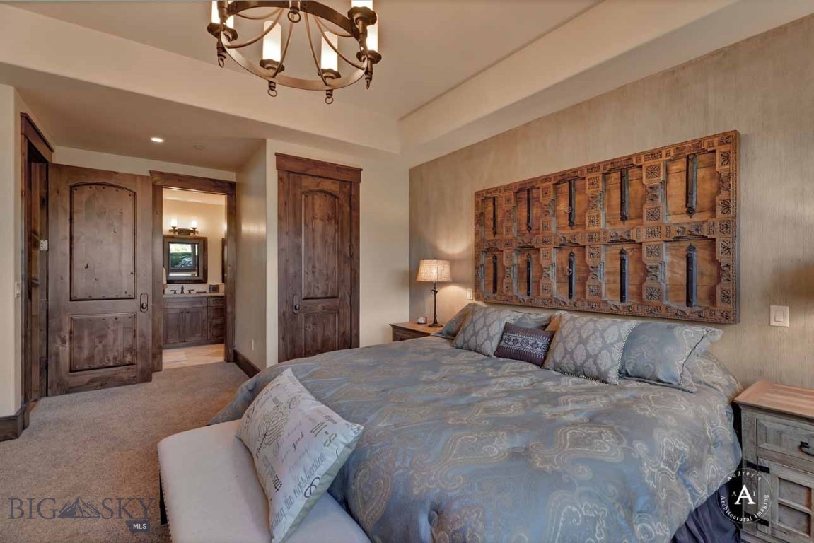 Helena, Montana 59602, United States, 10 Bedrooms Bedrooms, ,8 BathroomsBathrooms,Residential,Pending,61716