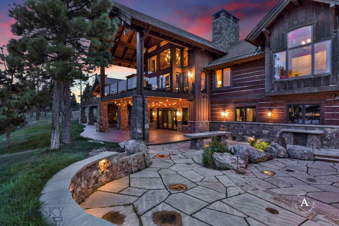 Helena, Montana 59602, United States, 10 Bedrooms Bedrooms, ,8 BathroomsBathrooms,Residential,Pending,61716