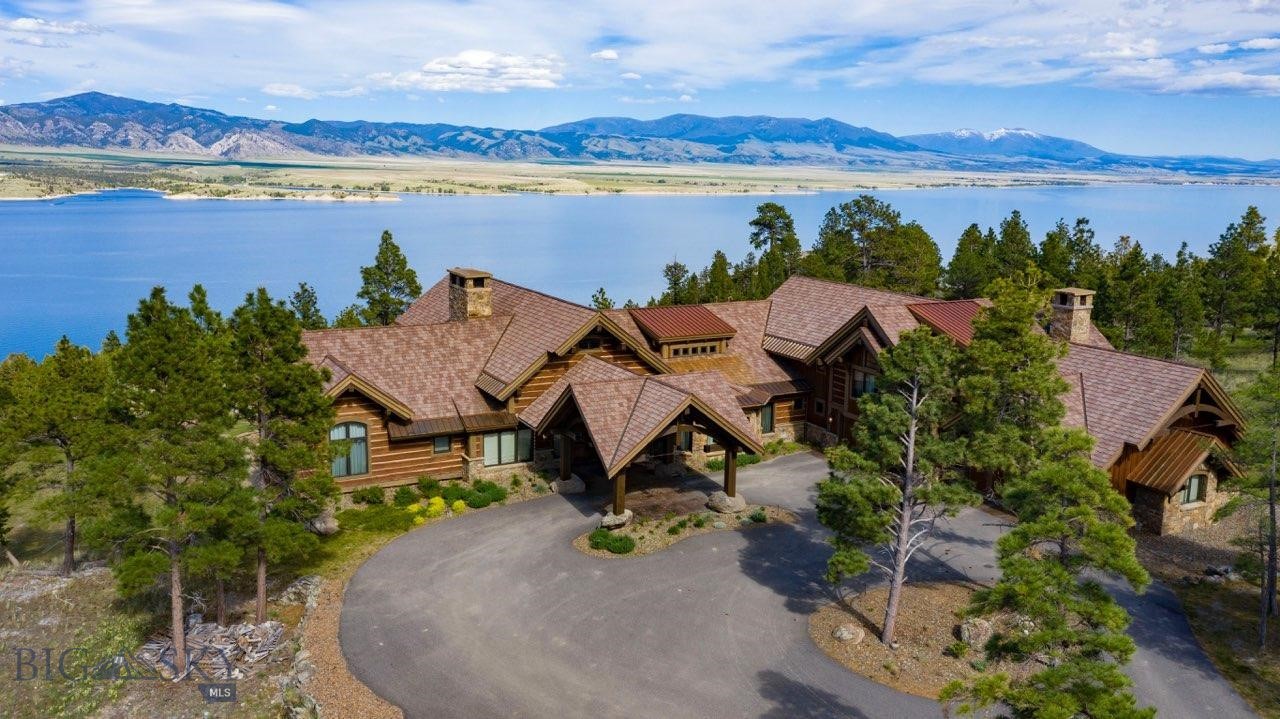 Helena, Montana 59602, United States, 10 Bedrooms Bedrooms, ,8 BathroomsBathrooms,Residential,Pending,61716