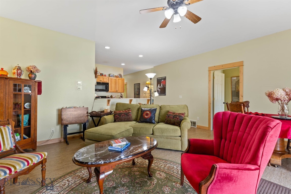 Laurel Glen - Residential