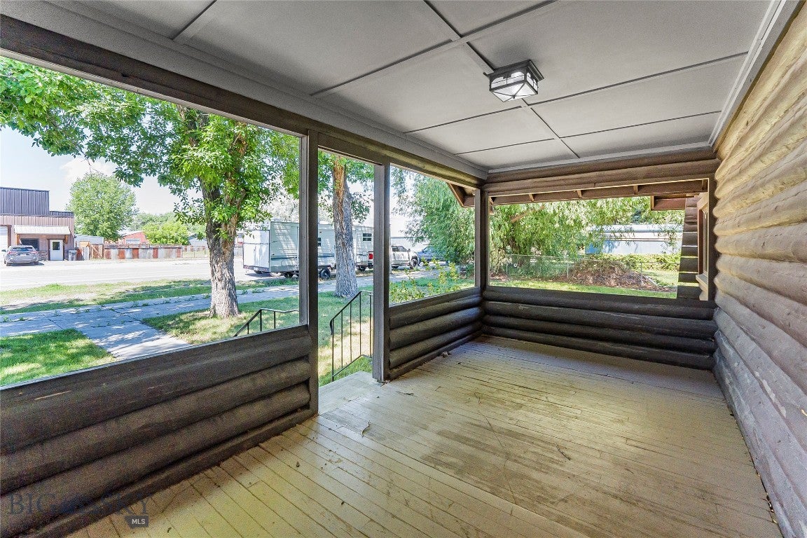 423 S Main Street