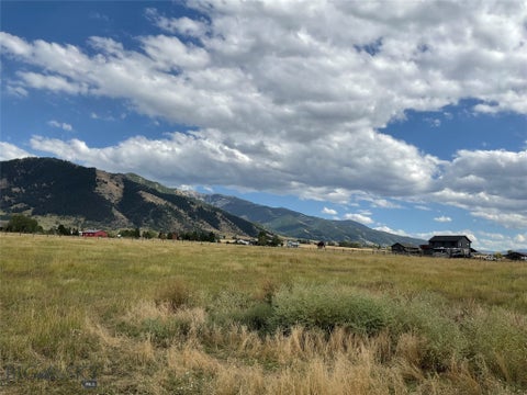 Photo of 5688 Foster Lane, Belgrade, MT 59714 (MLS # 415597)