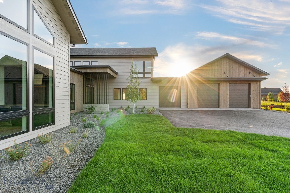 336 Clancy Way
