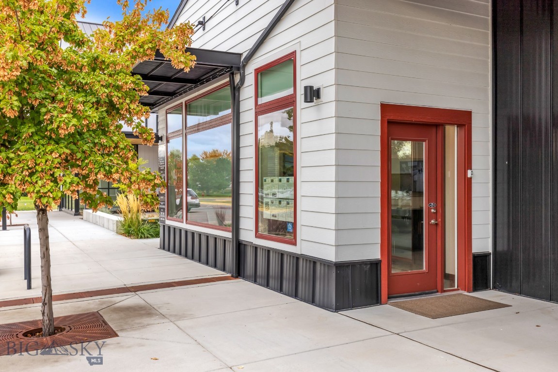 Baxter Meadows - Commercial Lease