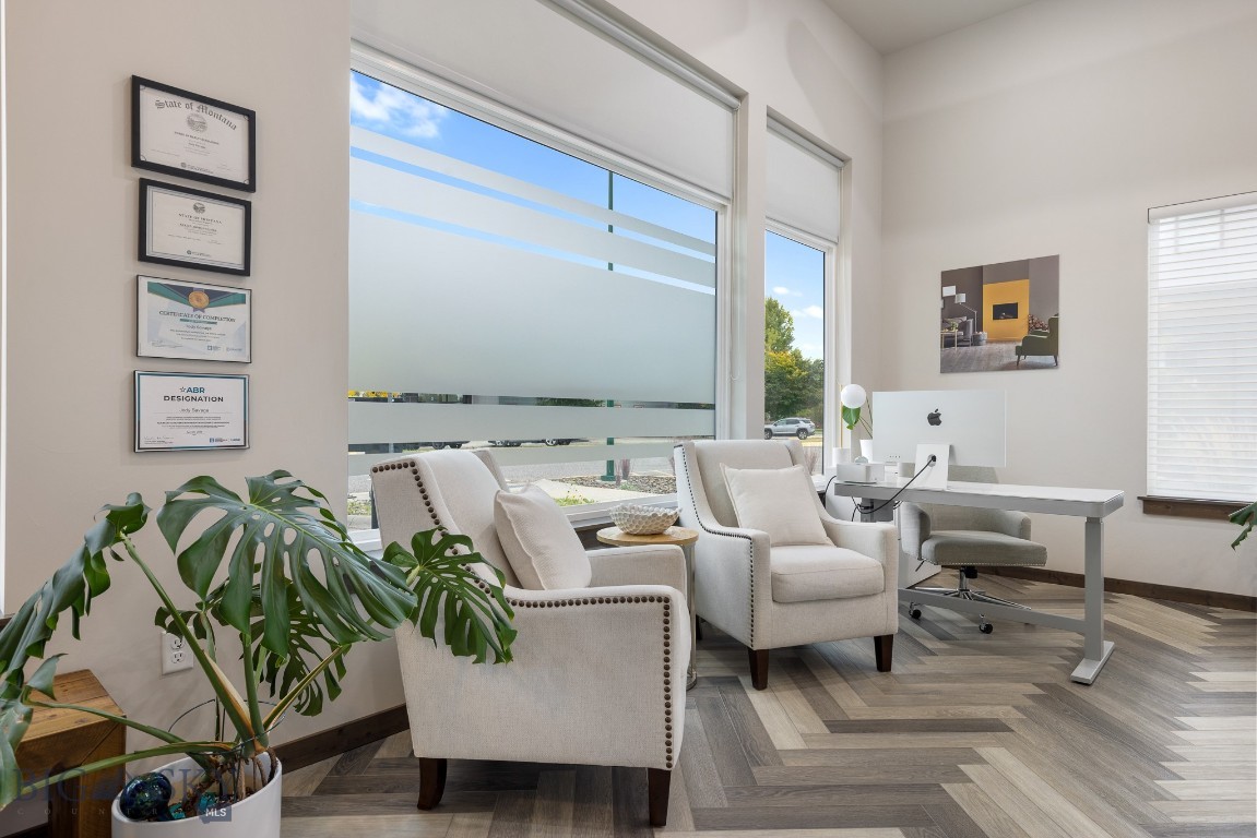 Baxter Meadows - Commercial Lease