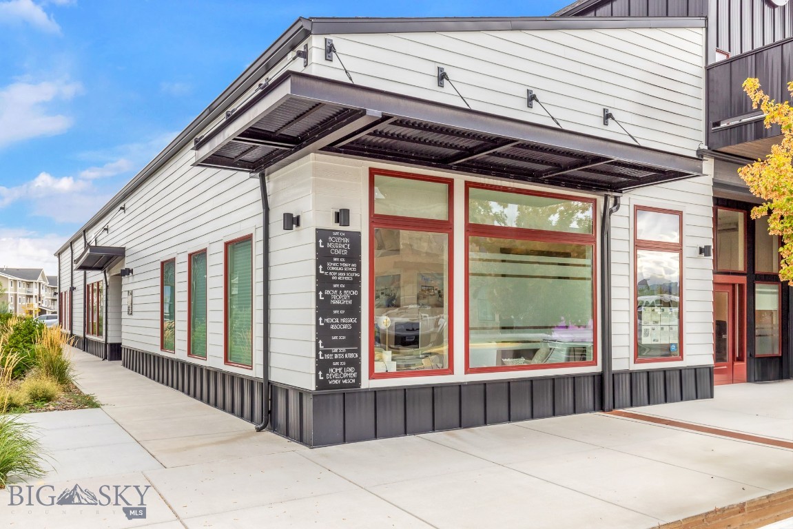 Baxter Meadows - Commercial Lease