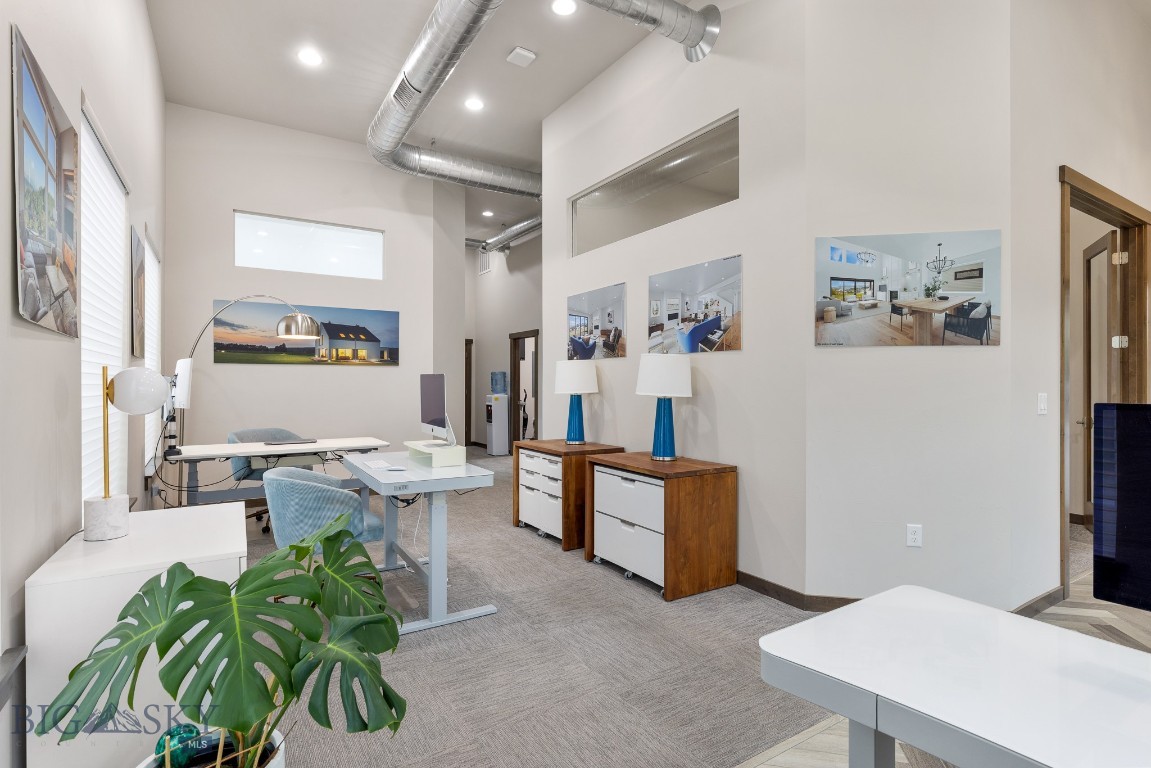 Baxter Meadows - Commercial Lease