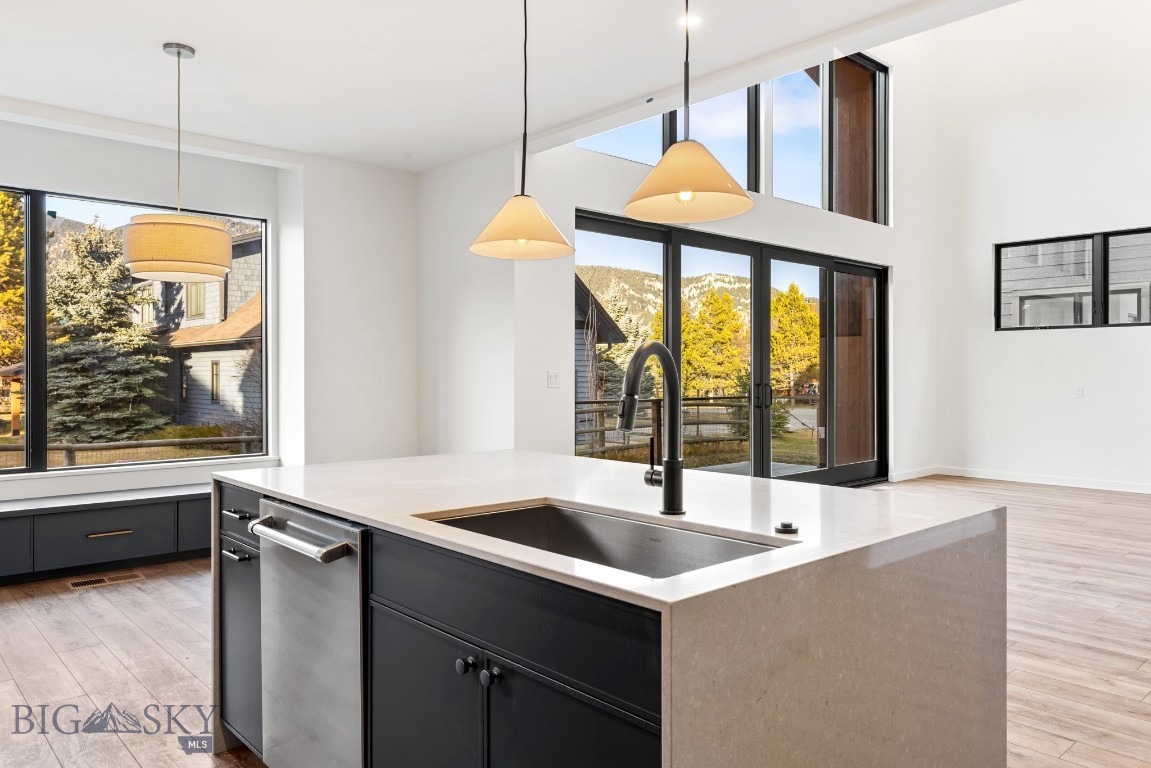 Big Pine View - Big Sky - Residential