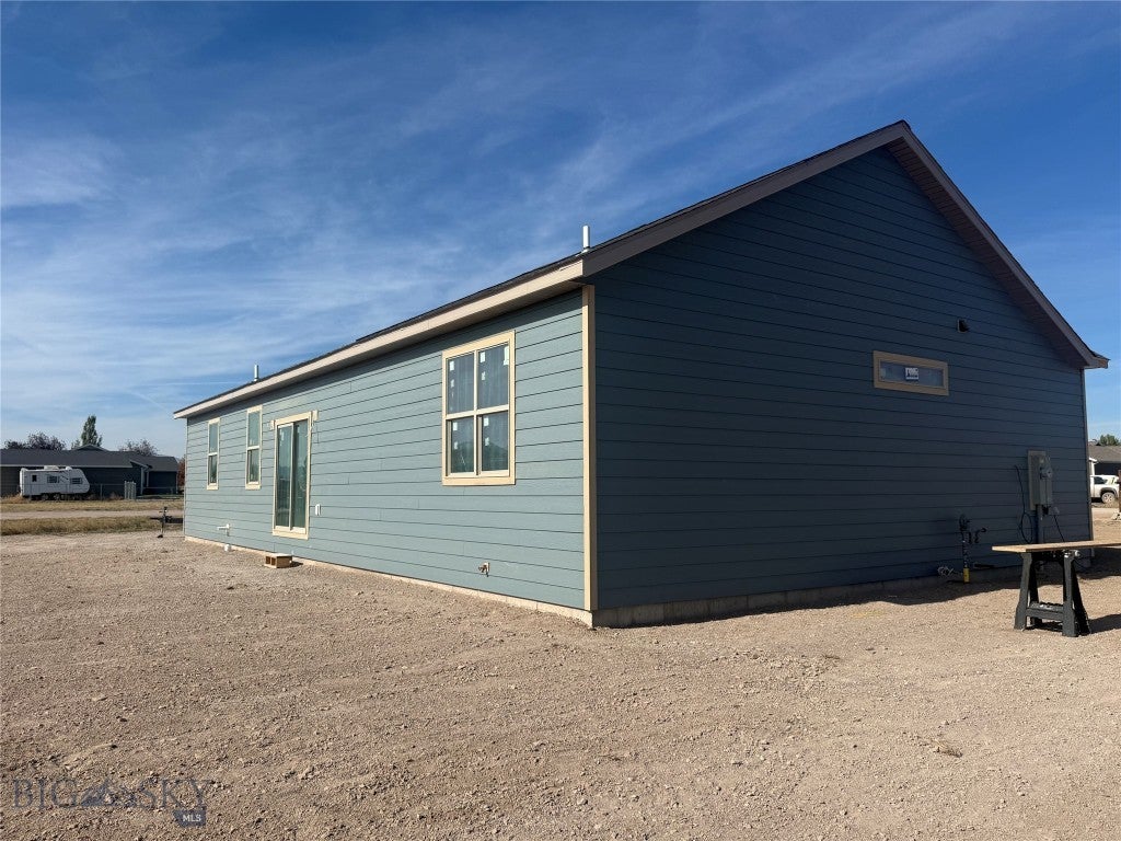 1187 Hunter Road
