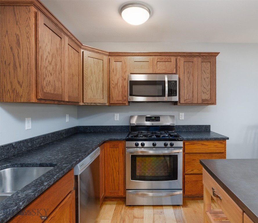 Ellis View Estates - Residential