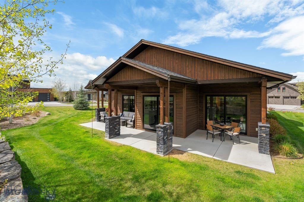 203 Wickwire Way