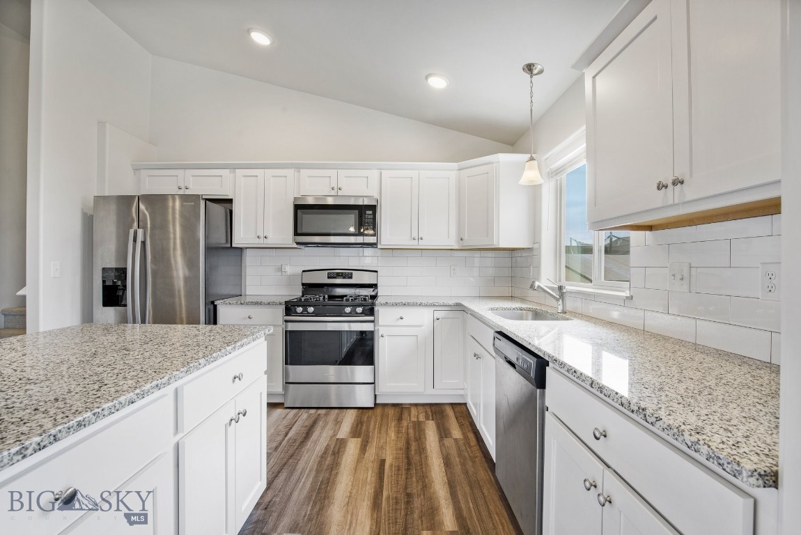 Belgrade, Montana 59714, United States, 4 Bedrooms Bedrooms, ,3 BathroomsBathrooms,Residential,Contingent,60321