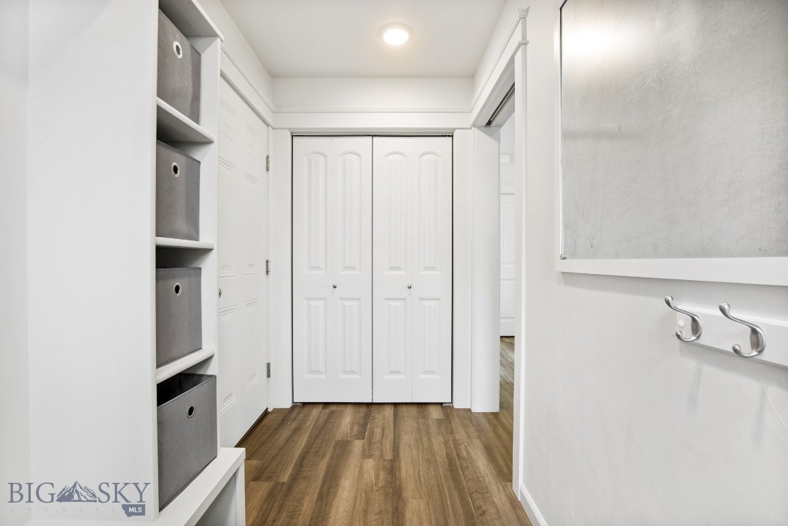 Belgrade, Montana 59714, United States, 4 Bedrooms Bedrooms, ,3 BathroomsBathrooms,Residential,Contingent,60321