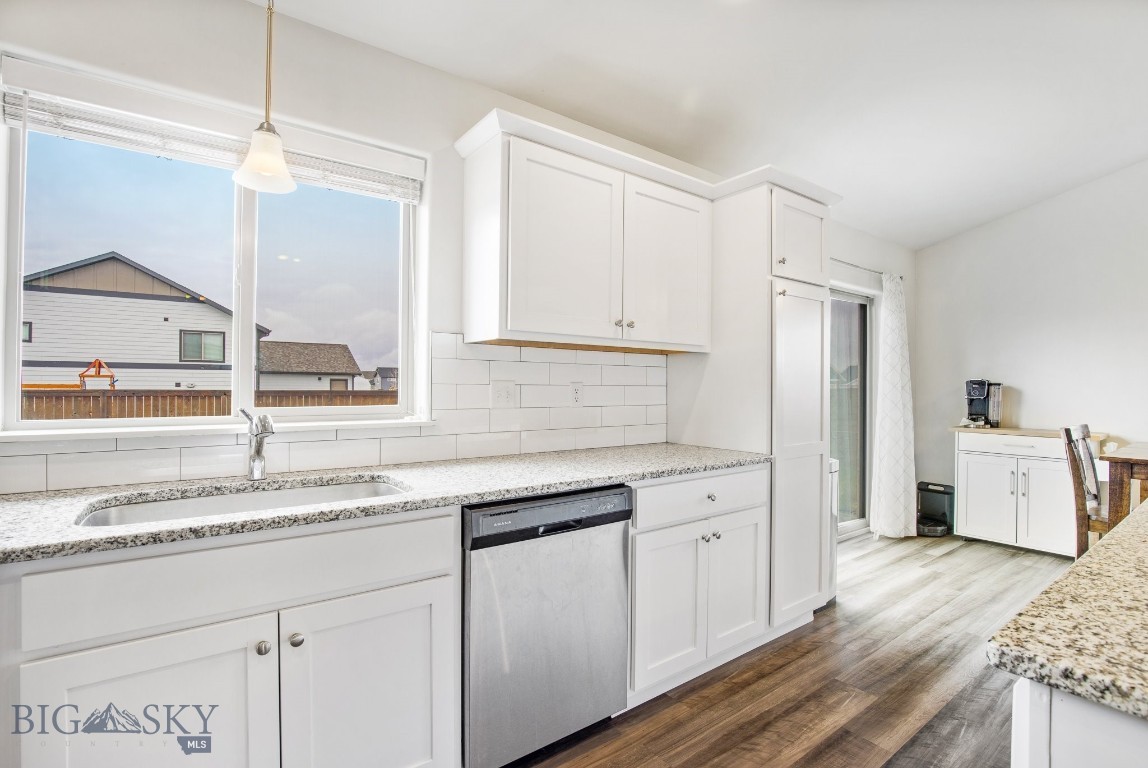 Belgrade, Montana 59714, United States, 4 Bedrooms Bedrooms, ,3 BathroomsBathrooms,Residential,Contingent,60321