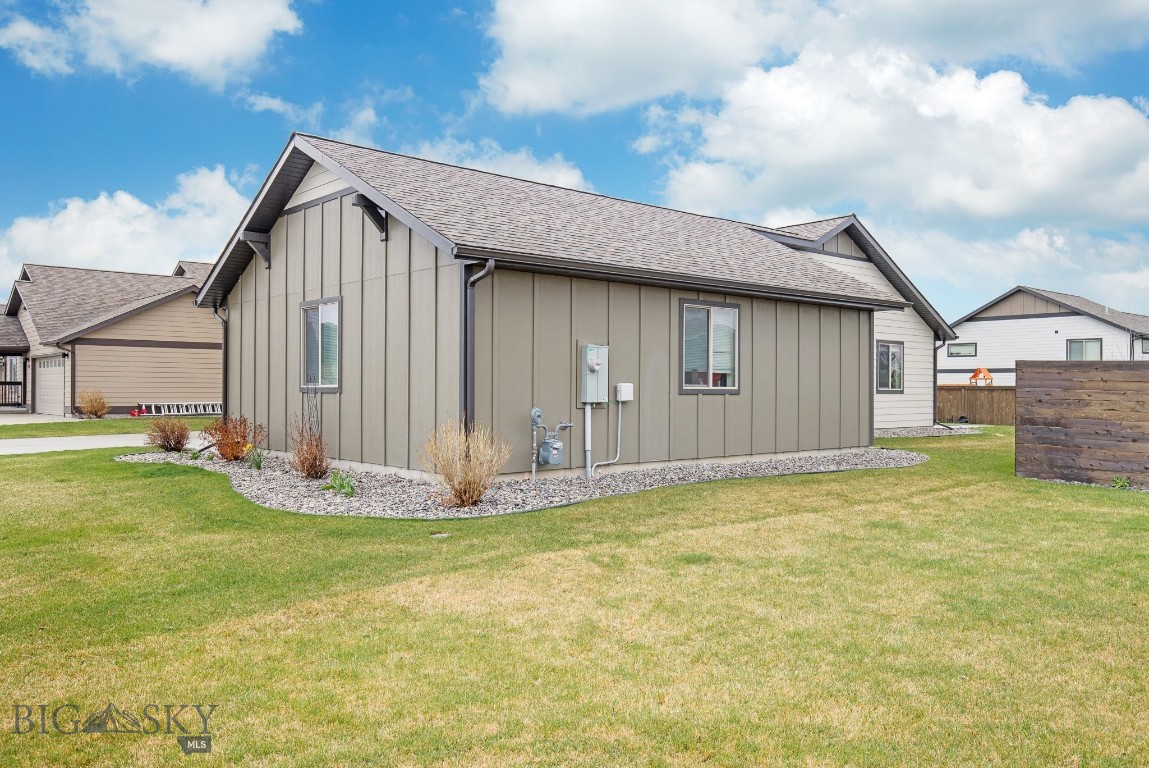 Belgrade, Montana 59714, United States, 4 Bedrooms Bedrooms, ,3 BathroomsBathrooms,Residential,Contingent,60321