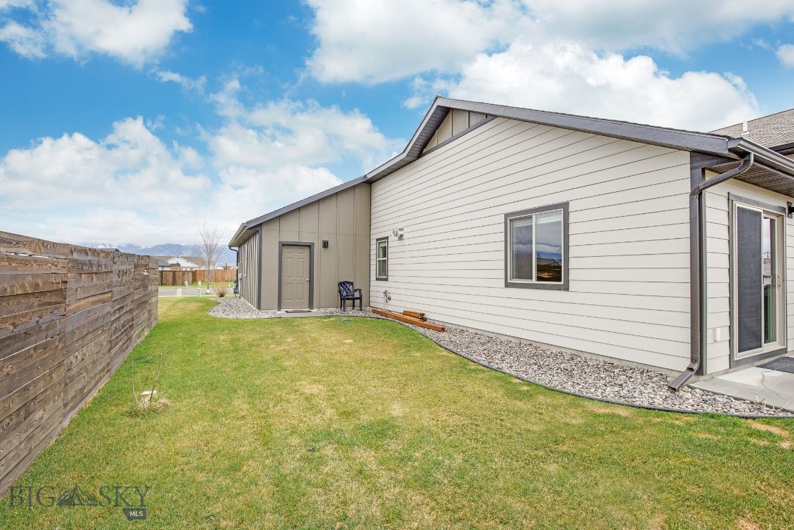 Belgrade, Montana 59714, United States, 4 Bedrooms Bedrooms, ,3 BathroomsBathrooms,Residential,Contingent,60321