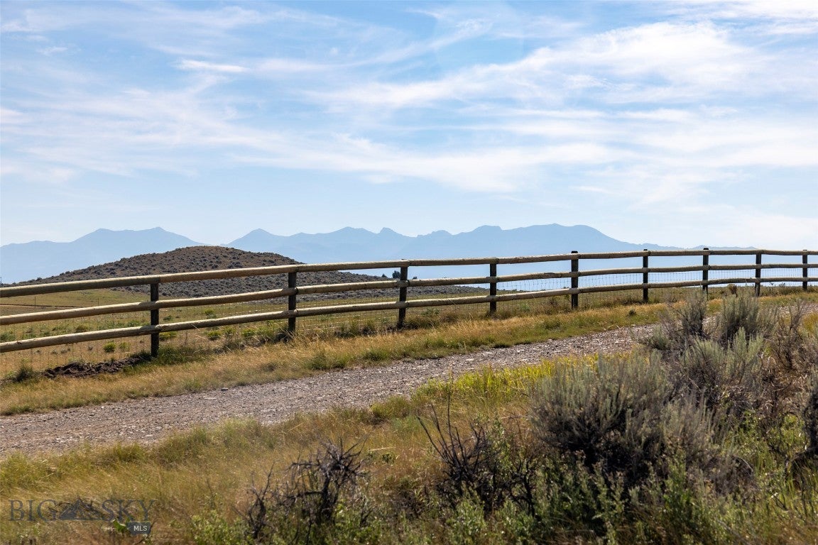 TBD Great Escape Road