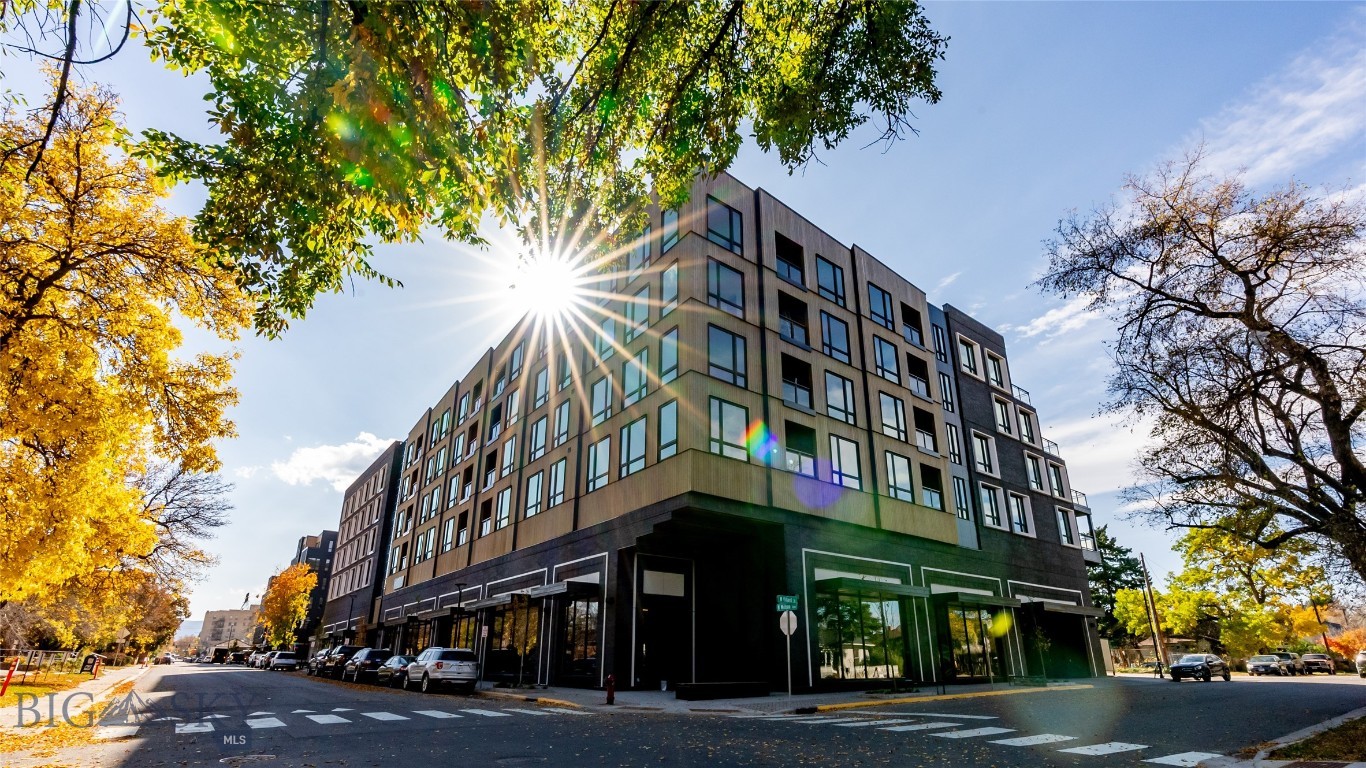 The Two NEW ground floor commercial spaces at The Ives enjoy a prime location at the heart of Bozeman's North Central District, situated just four blocks north of Main Street. This district is poised for growth, with plans for extensive expansion of vertically integrated commercial and residential developments.
Commercial Shell 101, offering 3,920 square feet on the northeast corner, benefit from their strategic positioning within this burgeoning urban landscape. As the North Central District evolves into a dynamic hub of activity, this space promises unparalleled opportunities for businesses to thrive amidst the growth and vitality of downtown Bozeman.
With their floor-to-ceiling window bays facing Willson Avenue, these commercial shells offer exceptional visibility and accessibility, making them ideal choices for businesses seeking to establish a prominent presence in one of Bozeman's most exciting and rapidly expanding neighborhoods.
