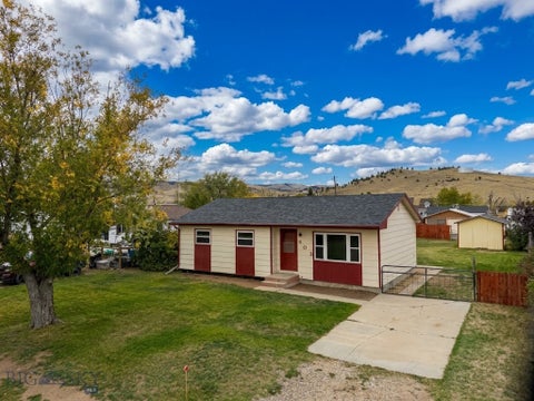 Photo of 403 E Centennial Avenue, Boulder, MT 59632 (MLS # 415233)