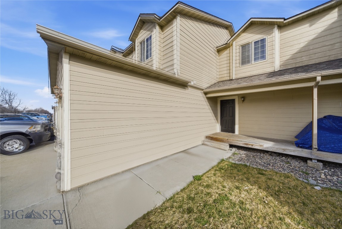 River Rock and Royal Village - Residential