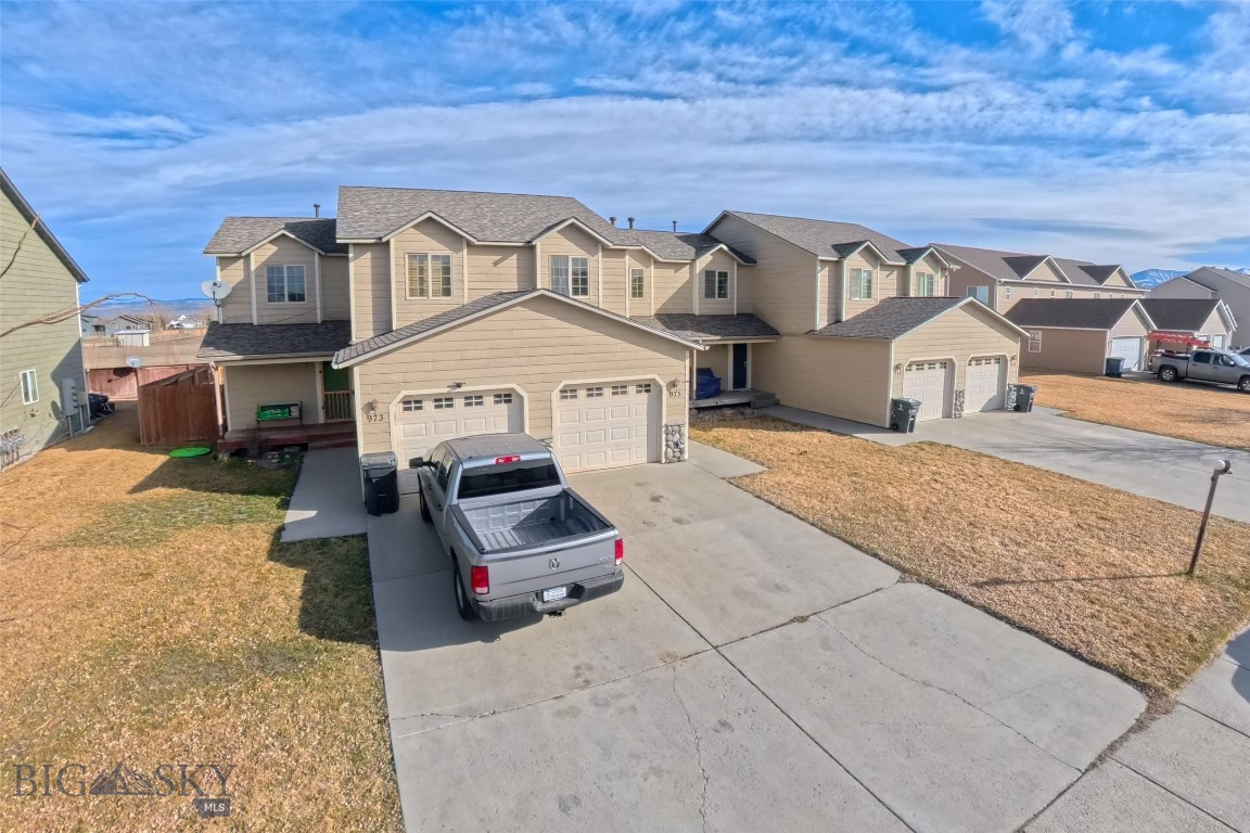 River Rock and Royal Village - Residential