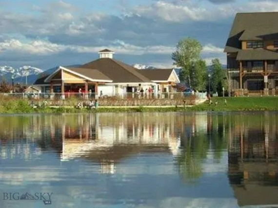 River Rock and Royal Village - Residential