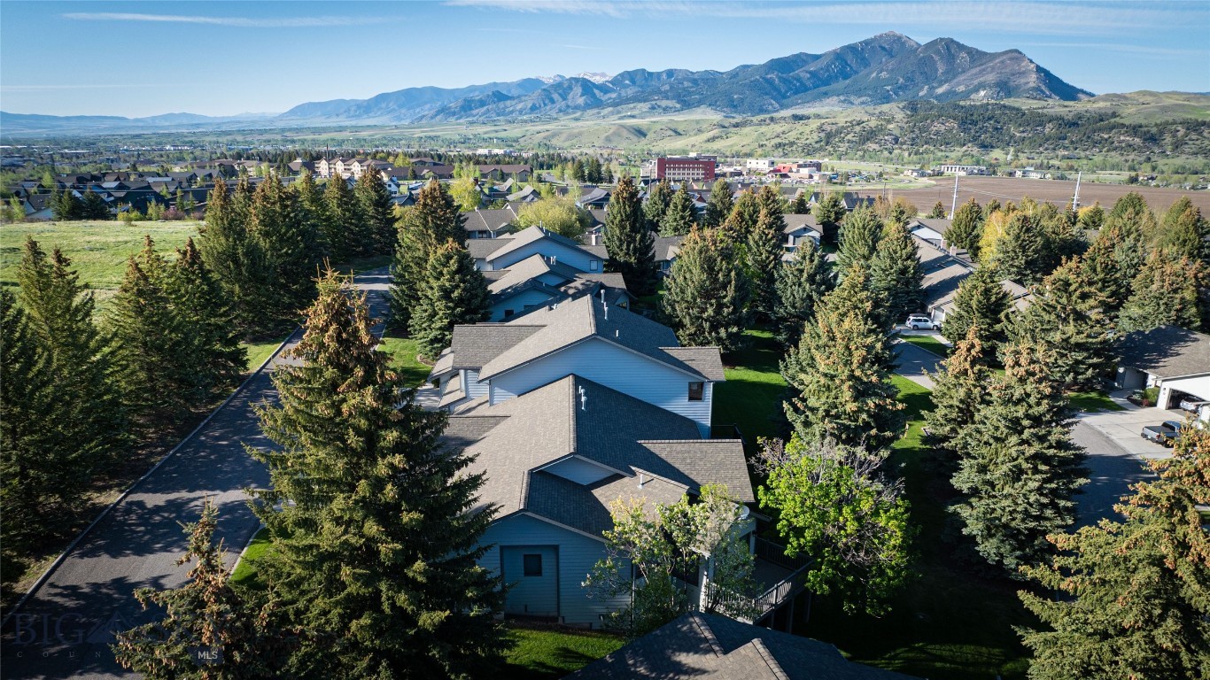 Highwood Est condo - Residential