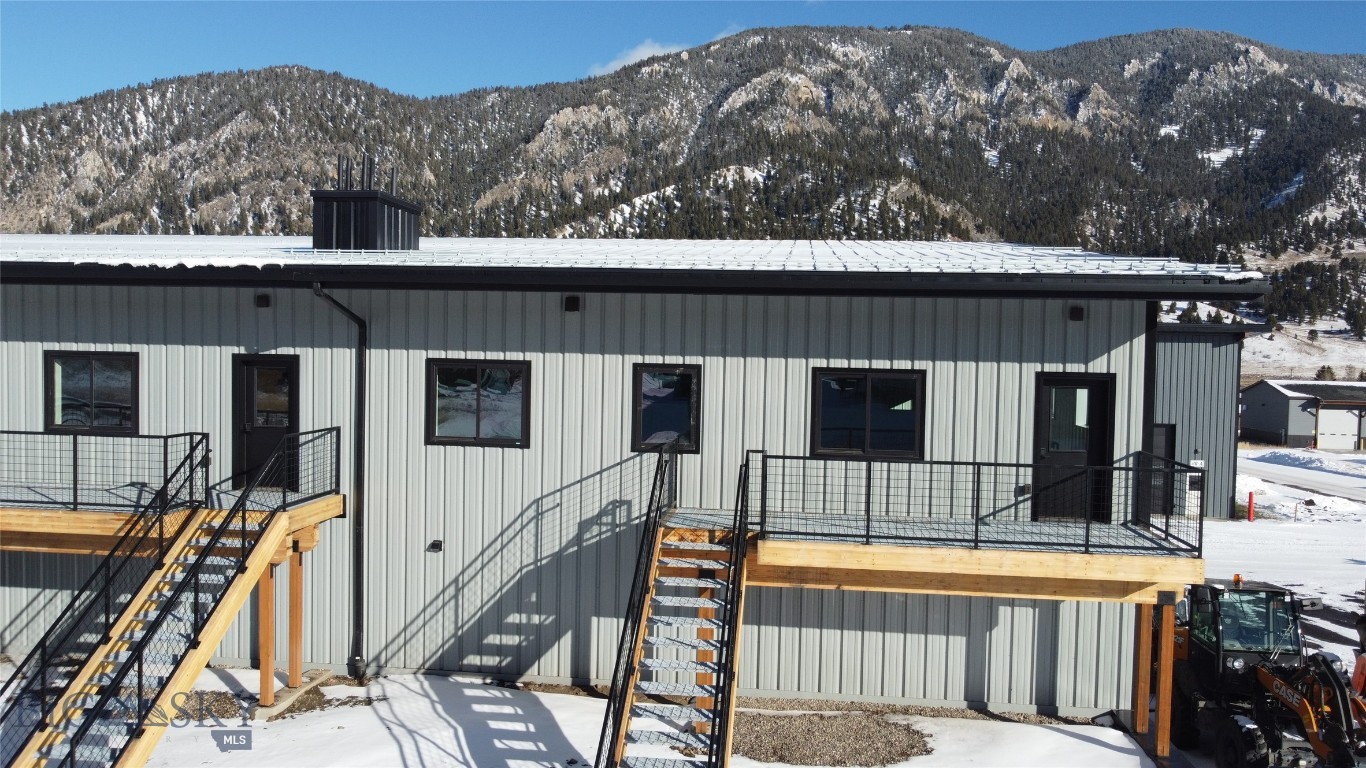 Blackfoot Hills - Commercial Sale