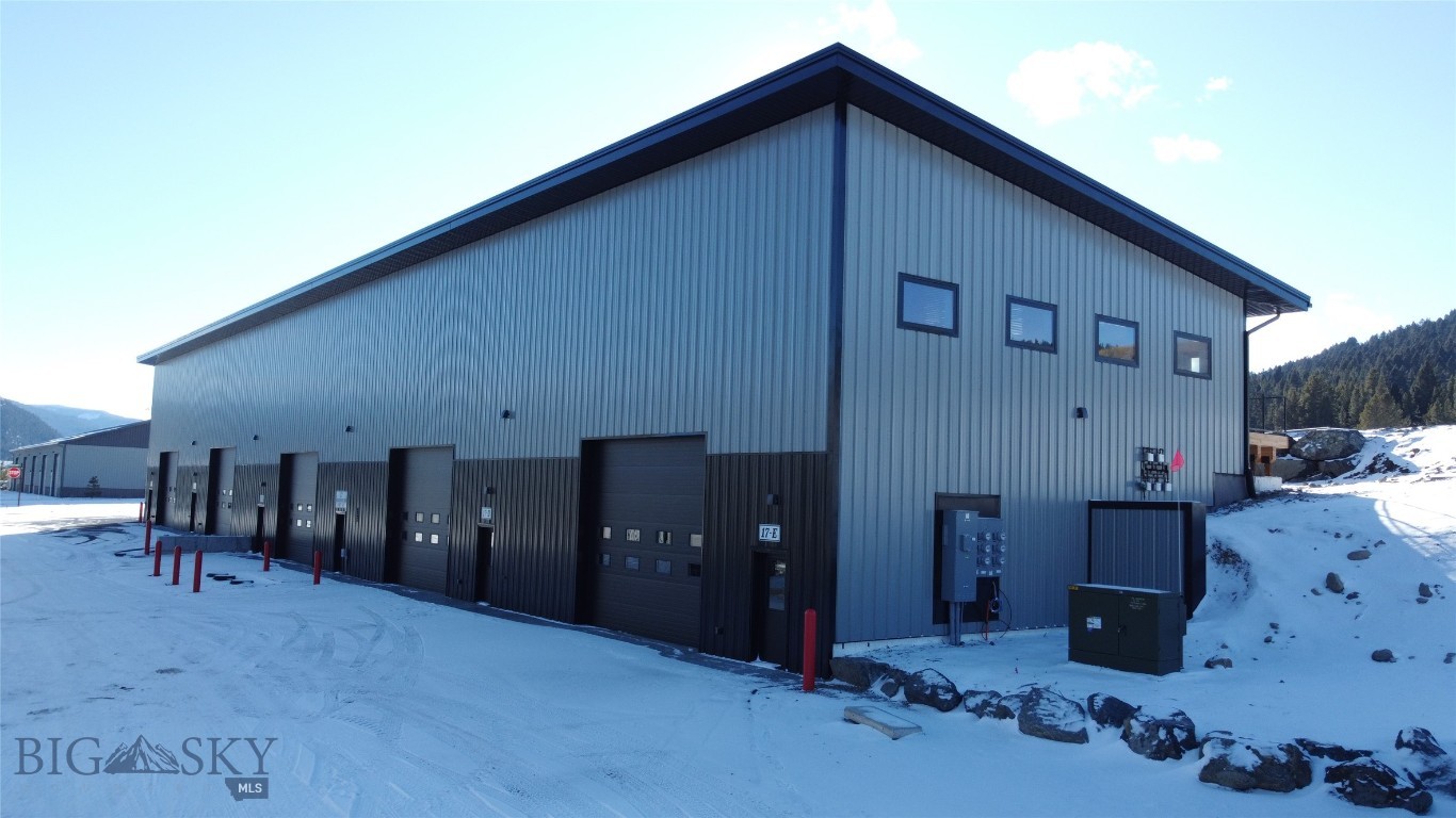 Blackfoot Hills - Commercial Sale