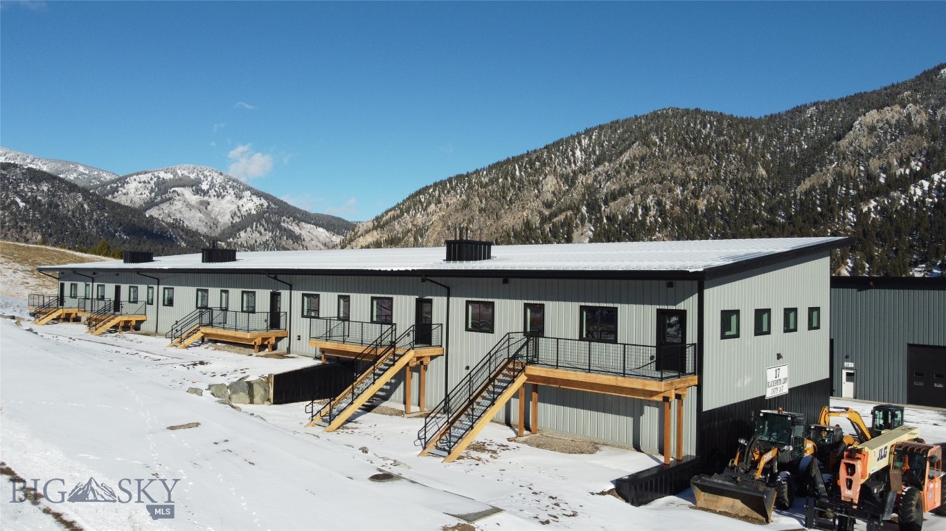 Blackfoot Hills - Commercial Sale