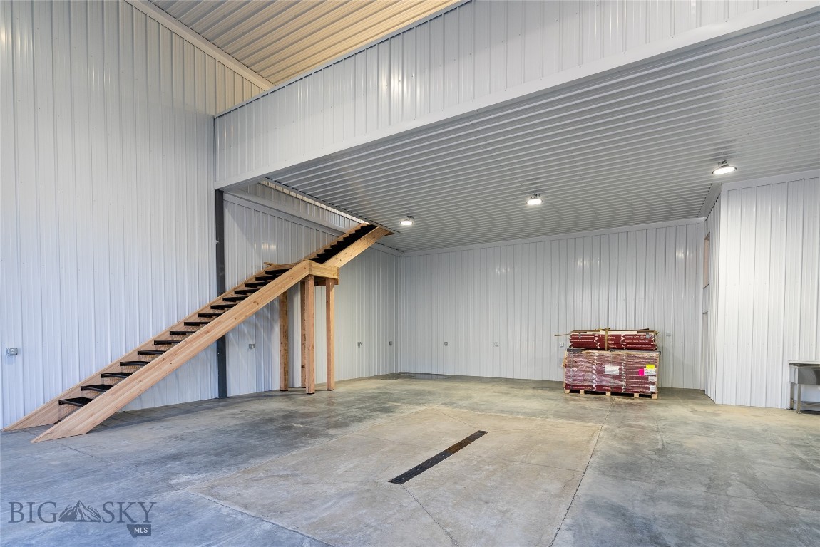 Blackfoot Hills - Commercial Sale