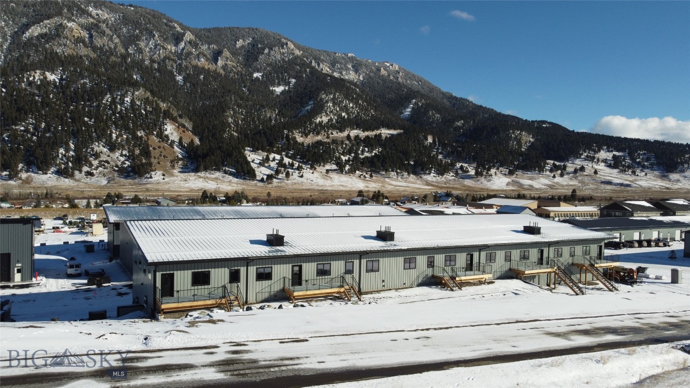 Blackfoot Hills - Commercial Sale