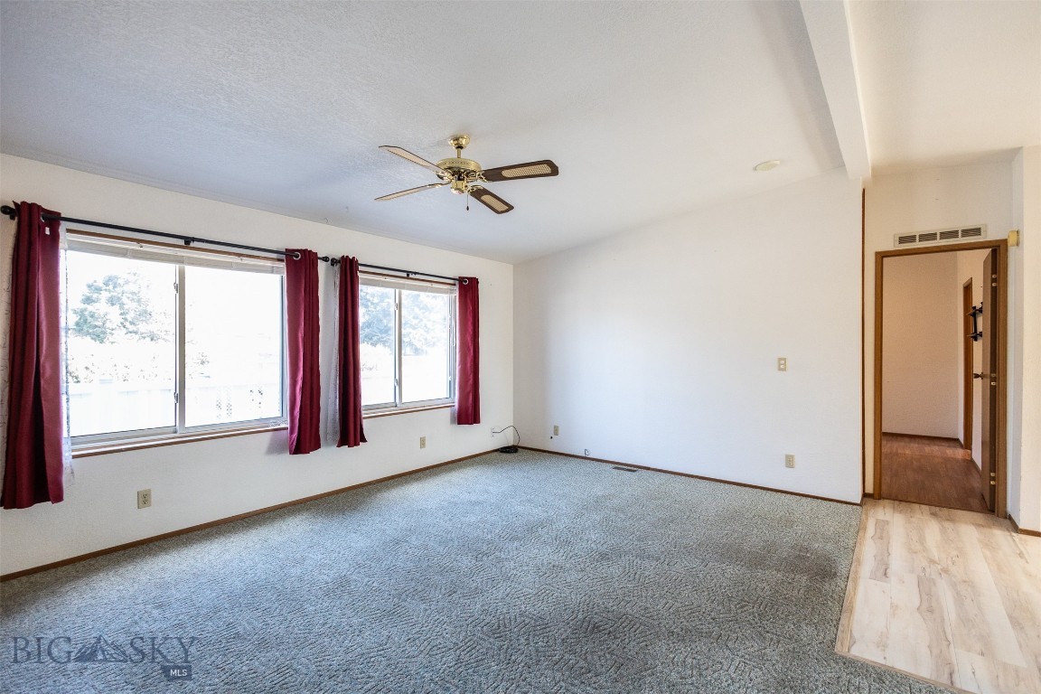 Butte, Montana 59701, United States, 3 Bedrooms Bedrooms, ,2 BathroomsBathrooms,Residential,Contingent,39943