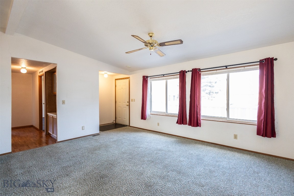 Butte, Montana 59701, United States, 3 Bedrooms Bedrooms, ,2 BathroomsBathrooms,Residential,Contingent,39943