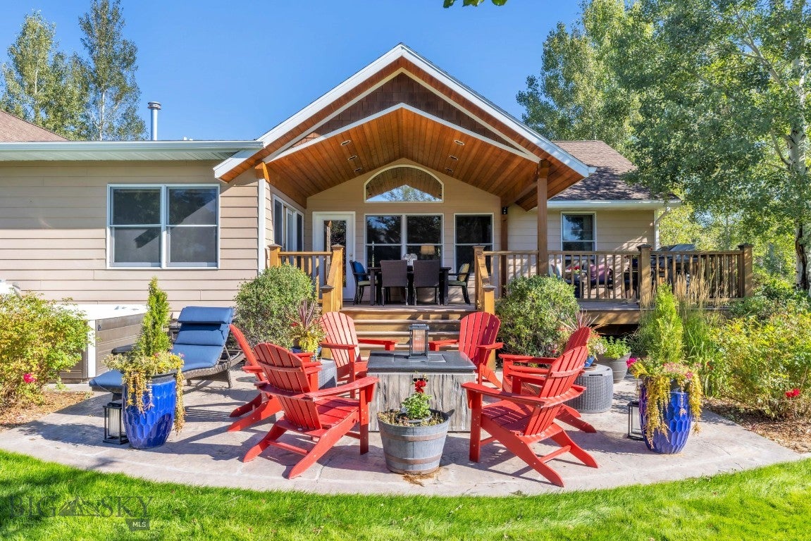 76 Lucille Lane
