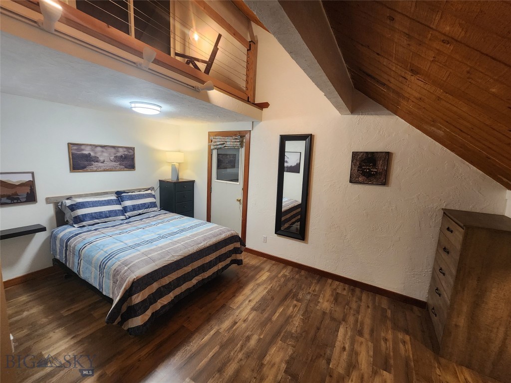 Hill Condos - Residential