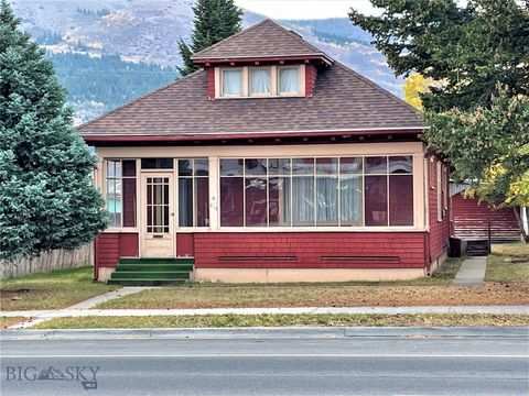 Photo of 213 W Park Ave, Anaconda, MT 59711 (MLS # 410766)