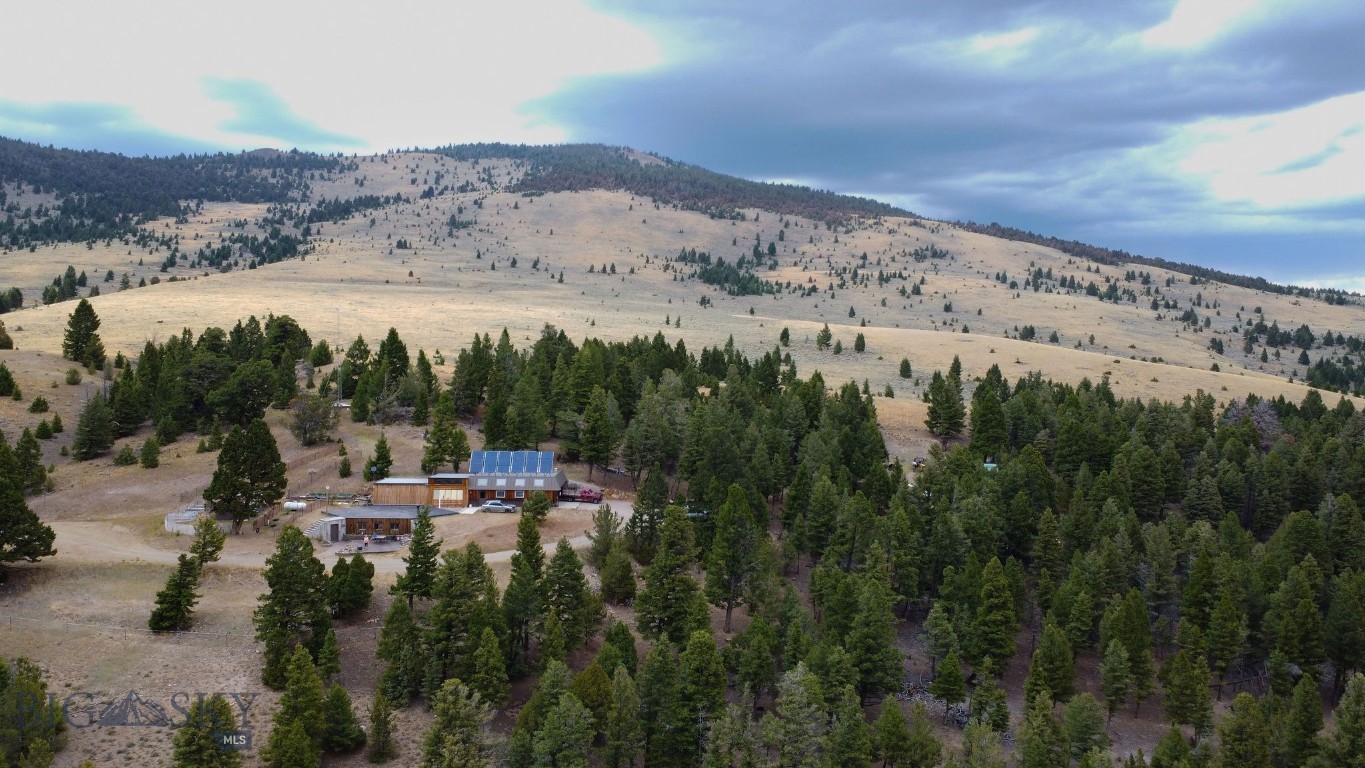 2821 Cave Gulch