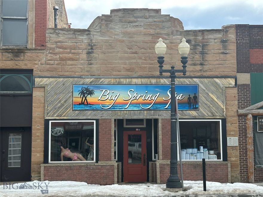 Beautiful Main Street building in the heart of downtown Lewistown.  This spacious building was formerly used to run a spa with various tanning beds, spray tan room, massage rooms, and more.  The electrical is all upgraded to service the machines.  The building is truly a blank canvas awaiting the idea and business of an ambitious entrepreneur.  Lewistown is a thriving community.  VACOM plans to have its U.S. headquarters in Lewistown and running in 2027. When it reaches full production capacity, likely in 2029, the $90 million VACOM facility is expected to employ 500 people.  Opportunities abound!  The second story of the building could easily be converted to an apartment as it already has a full bathroom and it could have separate access.  There is a loading dock and plenty of storage for any kind of business.