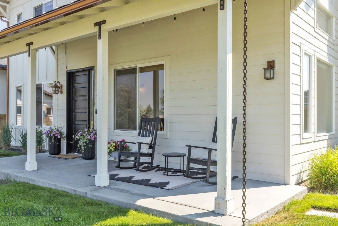286 Circle F Trail