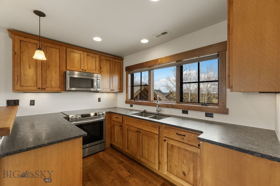 Black Bull Golf Community - Residential