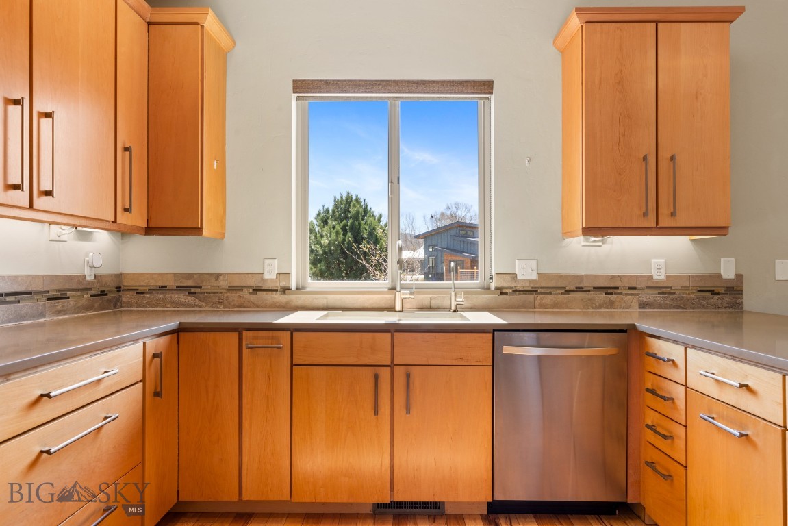 Riverside Addition - Residential