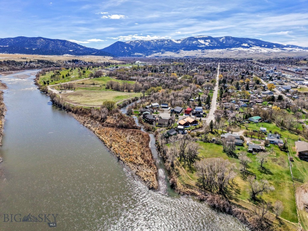 Riverside Addition - Residential