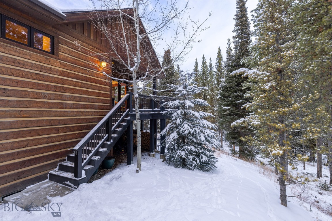 Aspen Groves - Residential