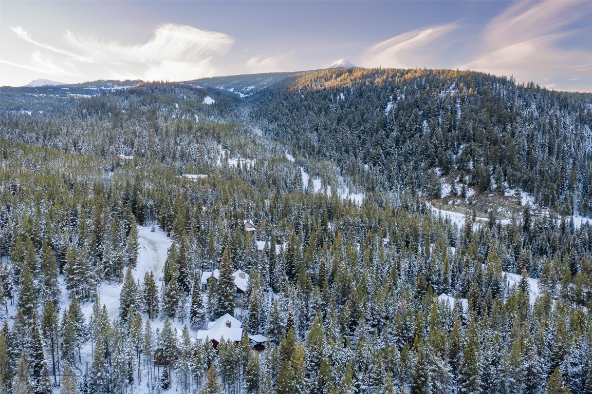 Aspen Groves - Residential
