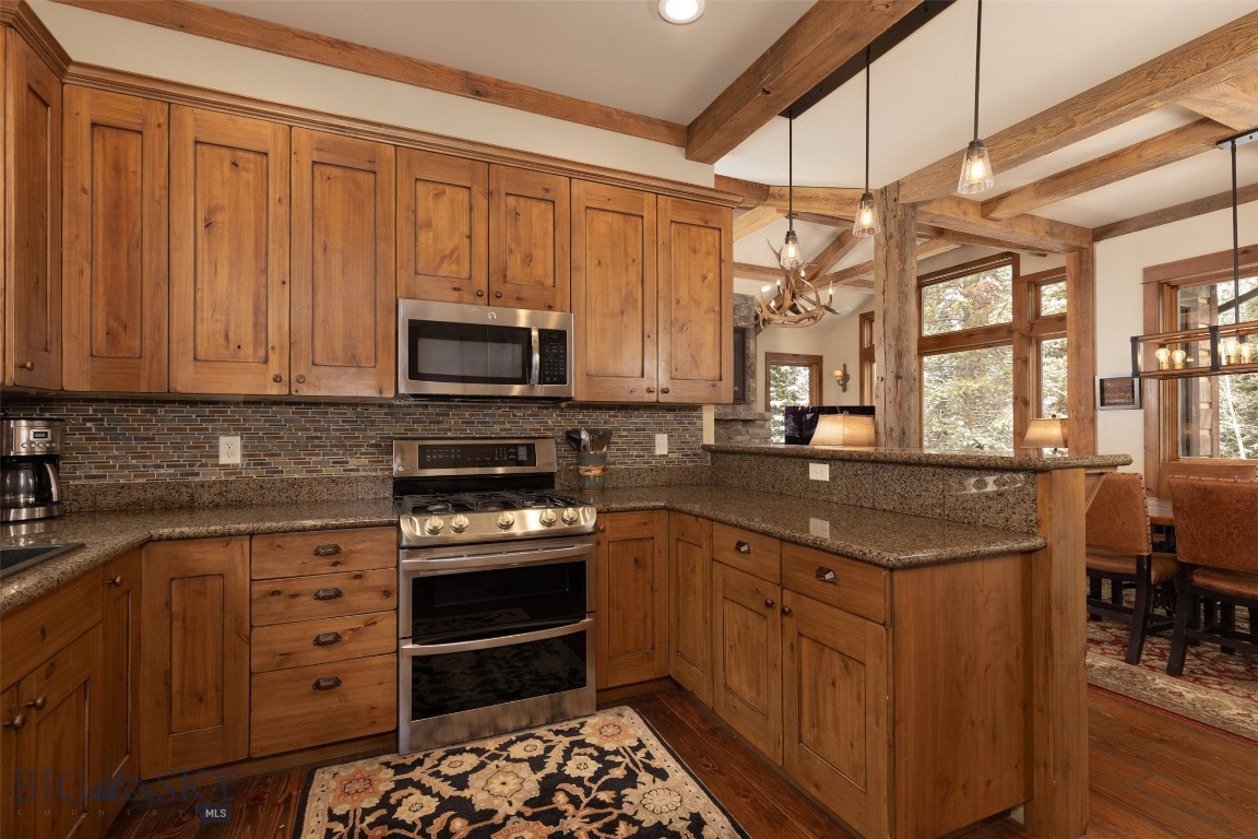 Aspen Groves - Residential