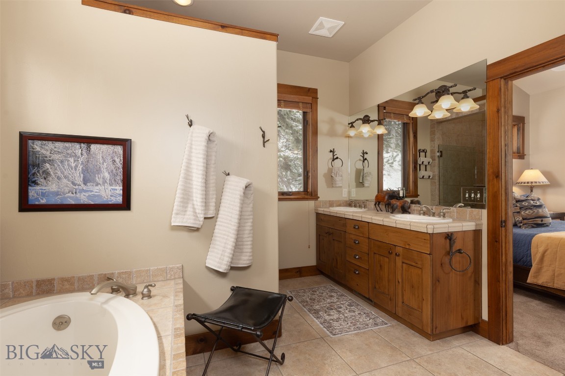 Aspen Groves - Residential