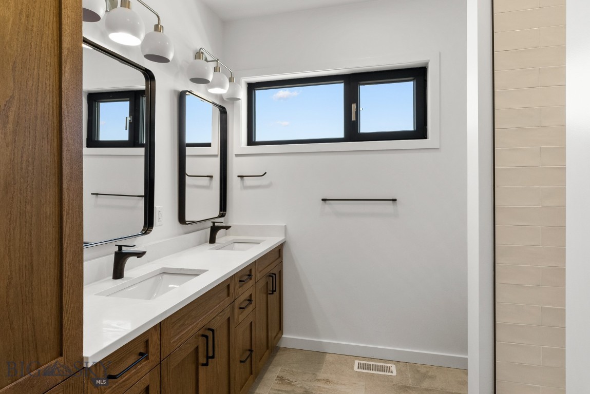 Bozeman, Montana 59718, United States, 4 Bedrooms Bedrooms, ,3 BathroomsBathrooms,Residential,Contingent,70584